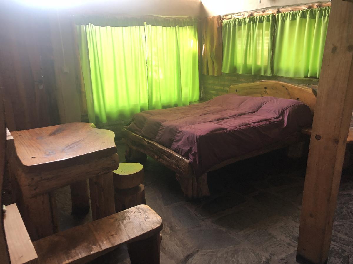 Хостел Cabanas Pehuenia Эль-Больсон Экстерьер фото